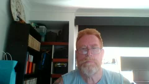Snapshot of kiwi_boss61 chatting on 07-09-26, 05:33 kiwi_boss61 online show from 07-09-26, 05:33