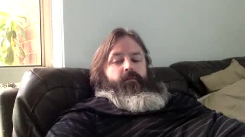 Snapshot of kiwiabroad2620 chatting on 02-14-25, 07:38 Kiwiabroad online show from 02-14-25, 07:38