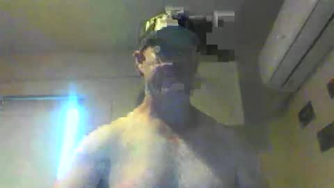 kiwiguy19773 online show from 12-08-24, 02:28