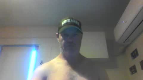 kiwiguy19773 online show from 01-14-25, 07:27