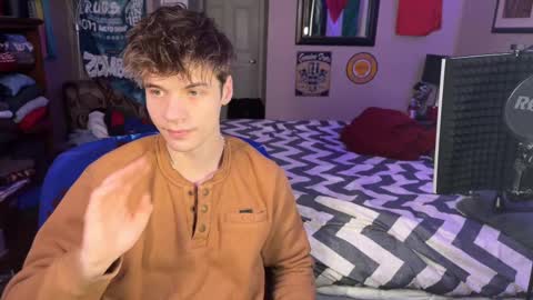 Kyle online show from 02-20-25, 01:40