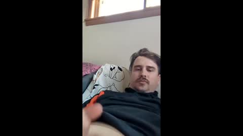 Kiki and Victor online show from 04-22-26, 11:39