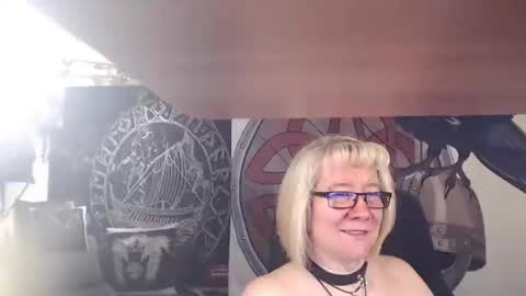 Michelle online show from 02-12-25, 05:58