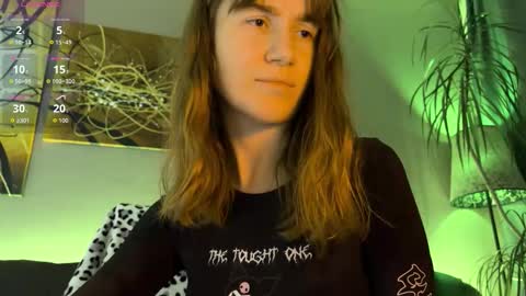 Kleya online show from 12-22-25, 05:54