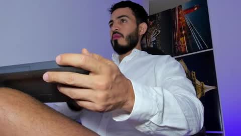 Snapshot of klinsmannwalton chatting on 05-23-26, 12:09 klinsmannwalton online show from 05-23-26, 12:09