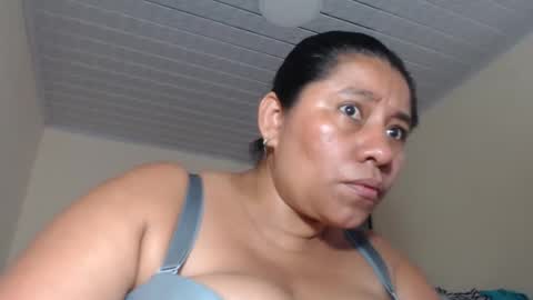 Snapshot of kloe_boobs chatting on 02-02-25, 06:42 Kloe online show from 02-02-25, 06:42