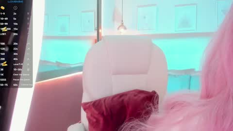 Kloe online show from 12-17-24, 11:16