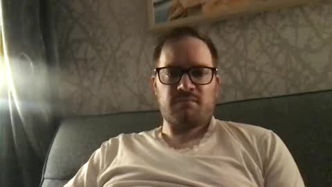 Snapshot of km0079 chatting on 12-20-24, 06:56 Kris online show from 12-20-24, 06:56