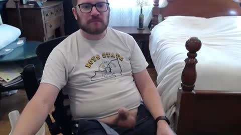 Snapshot of km0079 chatting on 09-28-25, 06:02 Kris online show from 09-28-25, 06:02