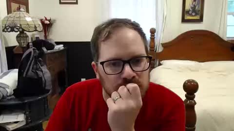 Snapshot of km0079 chatting on 10-11-25, 09:02 Kris online show from 10-11-25, 09:02