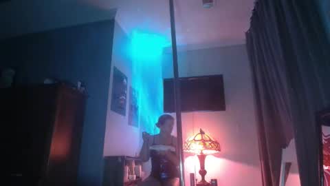 Snapshot of kmack1111 chatting on 06-09-26, 01:06 Kevv Heidi All Hallows Eve Show online show from 06-09-26, 01:06