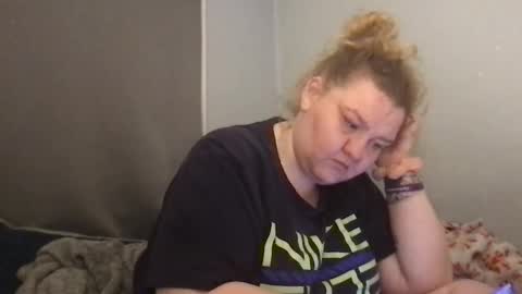 kmarie1196 online show from 02-19-26, 05:25