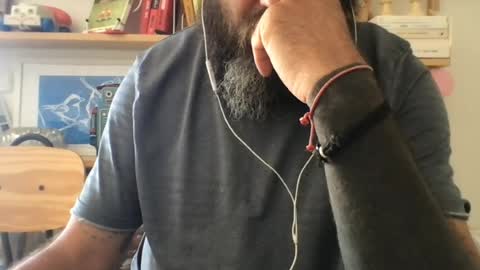 Snapshot of knicker76 chatting on 08-06-26, 09:44 knicker76 online show from 08-06-26, 09:44