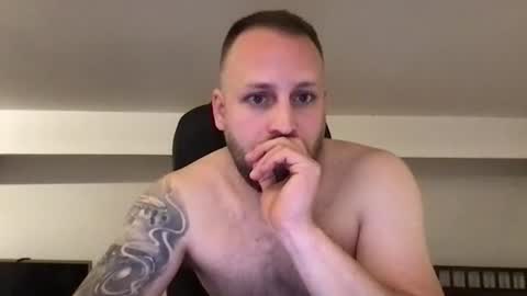 hugo online show from 02-12-25, 09:22