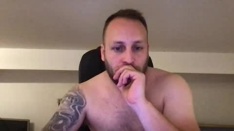 hugo online show from 10-05-25, 01:59