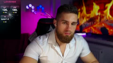 Snapshot of kochka25 chatting on 05-07-26, 08:36 Sweet boy online show from 05-07-26, 08:36