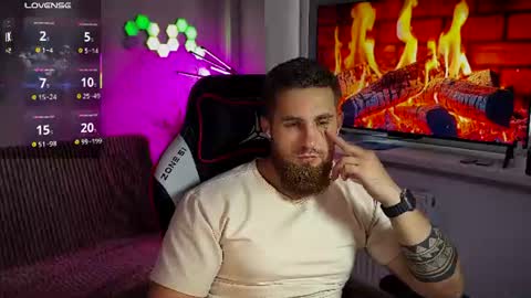 Snapshot of kochka25 chatting on 07-07-26, 01:59 Sweet boy online show from 07-07-26, 01:59