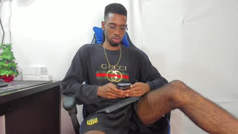 Snapshot of kofi_exotic_ chatting on 12-11-24, 12:23 kofi online show from 12-11-24, 12:23