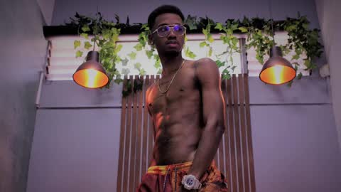 Snapshot of kofi_exotic_ chatting on 02-25-25, 07:25 kofi online show from 02-25-25, 07:25