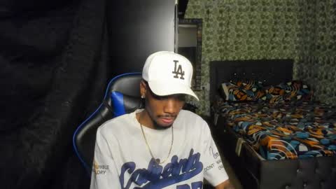 kofi online show from 12-18-25, 12:27