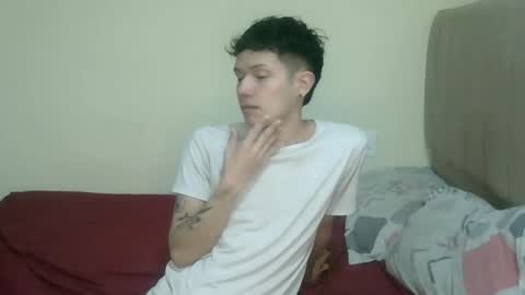 Snapshot of koiseraphin chatting on 04-27-26, 02:09 Jacob and Victoria online show from 04-27-26, 02:09