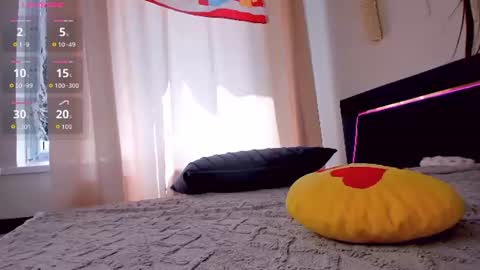 Snapshot of kok0mi_ chatting on 06-17-26, 05:10 Koko online show from 06-17-26, 05:10