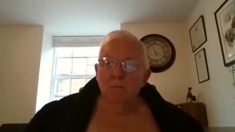 Snapshot of koksukaron chatting on 02-18-26, 02:57 koksukaron online show from 02-18-26, 02:57