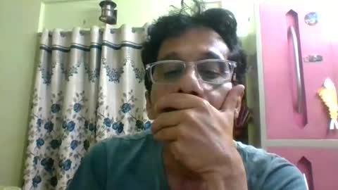 Snapshot of kolflow77 chatting on 06-27-26, 12:33 kolflow77 online show from 06-27-26, 12:33