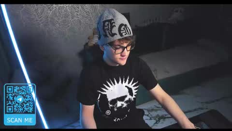 Snapshot of kolyakayne chatting on 02-08-26, 08:51 Kolya Kayne online show from 02-08-26, 08:51