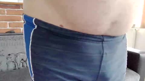 Snapshot of komputer123456789 chatting on 05-09-26, 07:02 Bogdan online show from 05-09-26, 07:02