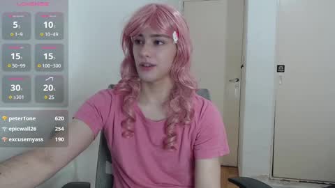 Snapshot of koneko_nya chatting on 03-04-25, 10:38  Riley  online show from 03-04-25, 10:38