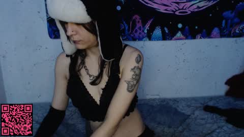 konekokawai online show from 02-18-25, 08:03