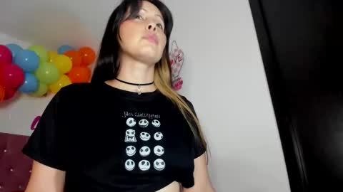 konie Diaz online show from 03-25-26, 11:33