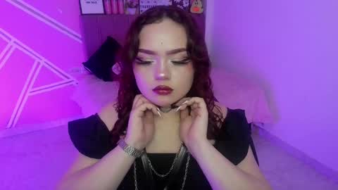 Snapshot of koning_moretti chatting on 04-22-26, 04:26 camila online show from 04-22-26, 04:26