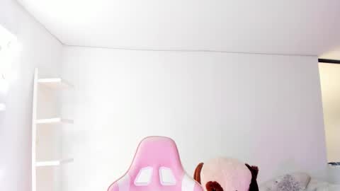 Koral Cuz online show from 03-16-26, 04:11