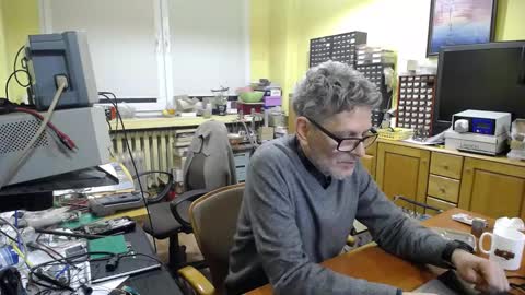 Snapshot of korek24hot chatting on 12-20-24, 03:42 Korek online show from 12-20-24, 03:42