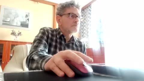 Snapshot of korek24hot chatting on 12-28-24, 11:52 Korek online show from 12-28-24, 11:52