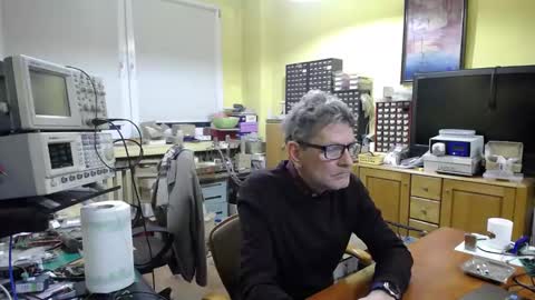 Snapshot of korek24hot chatting on 01-09-25, 03:23 Korek online show from 01-09-25, 03:23