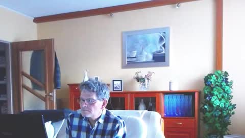 Snapshot of korek24hot chatting on 03-03-25, 04:14 Korek online show from 03-03-25, 04:14