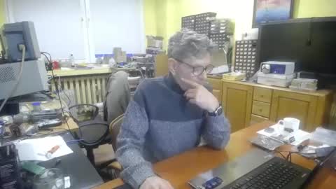 Snapshot of korek24hot chatting on 11-26-25, 02:51 Korek online show from 11-26-25, 02:51