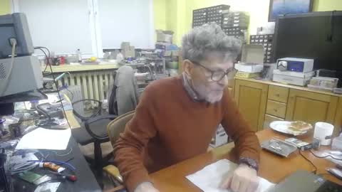 Snapshot of korek24hot chatting on 12-01-25, 03:50 Korek online show from 12-01-25, 03:50