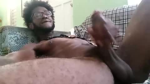 Snapshot of korn4lyfe chatting on 02-08-25, 11:44 Prince makonnen online show from 02-08-25, 11:44