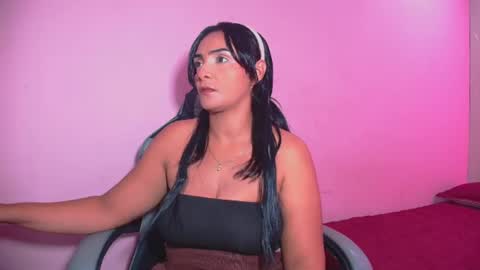 Snapshot of korny_milf chatting on 07-04-26, 12:44 korny_milf online show from 07-04-26, 12:44