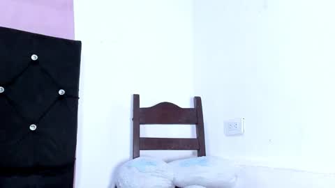 Milagros online show from 03-26-26, 05:24