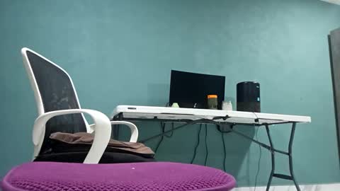 Koto Bombon online show from 03-18-26, 01:20