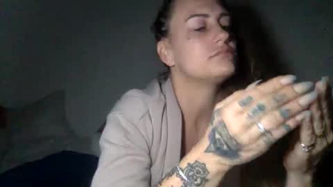 koyoteej online show from 03-09-25, 10:52