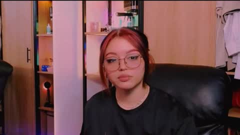 Khloe online show from 03-13-26, 08:04