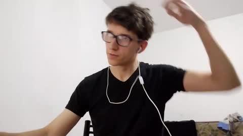 Facu online show from 01-02-25, 02:11