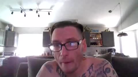 hard hung horny online show from 03-01-25, 06:00