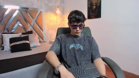 Kraven online show from 02-08-26, 03:21